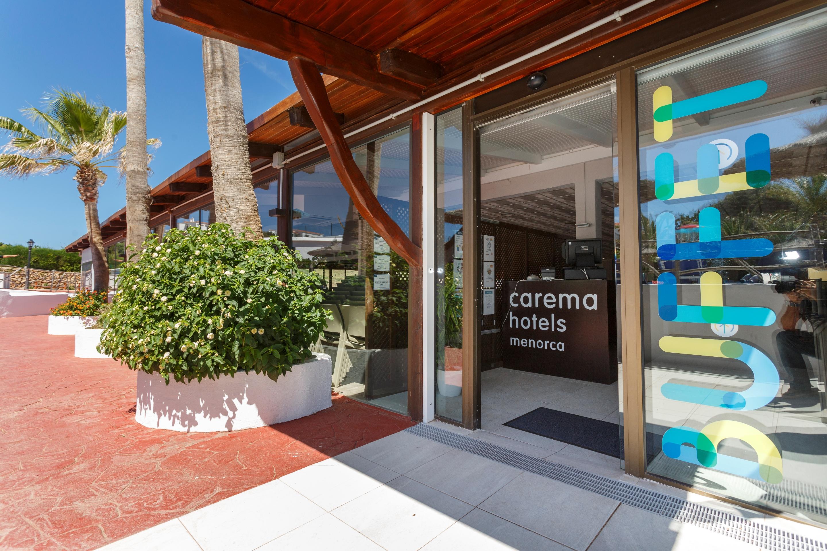 Fergus Club Carema Splash Playas De Fornells ร้านอาหาร รูปภาพ