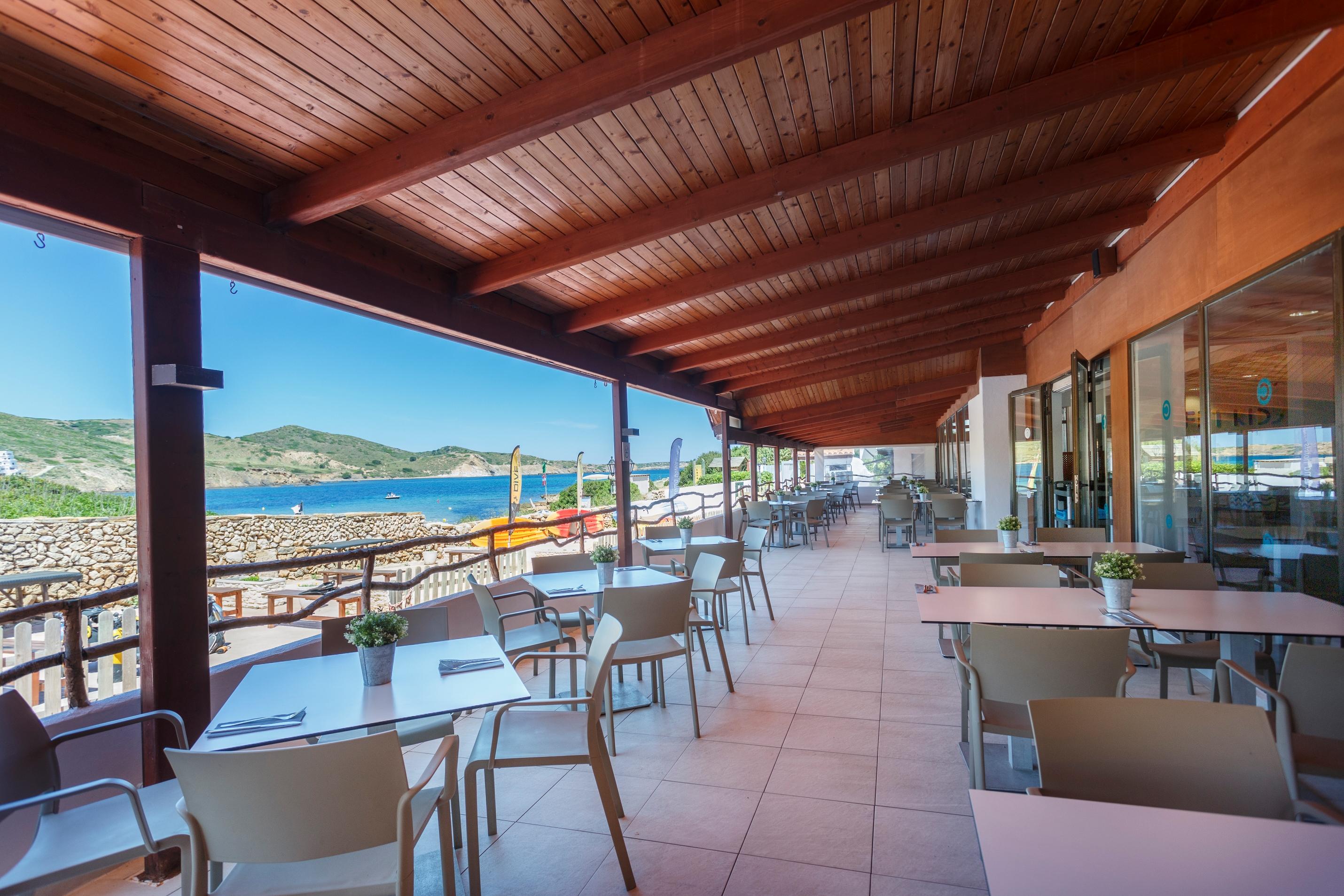 Fergus Club Carema Splash Playas De Fornells ร้านอาหาร รูปภาพ