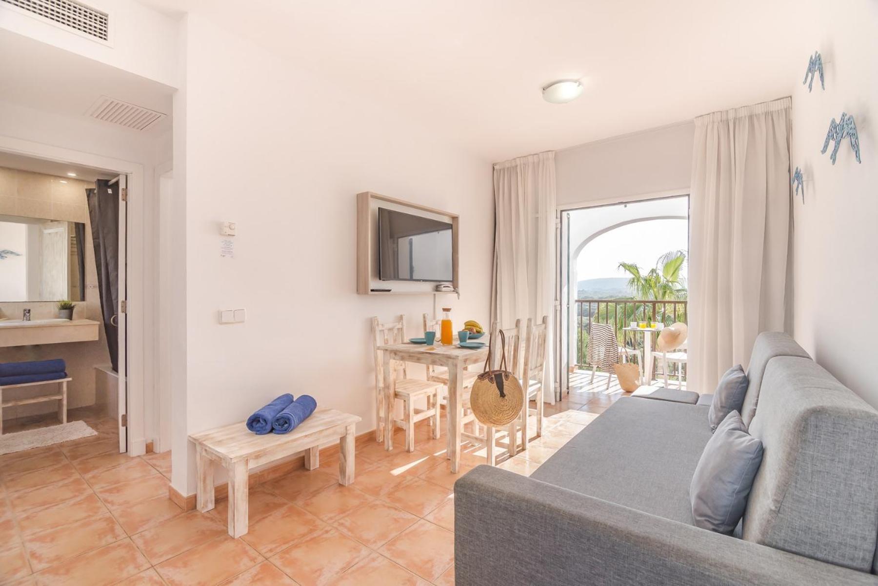 Fergus Club Carema Splash Playas De Fornells ภายนอก รูปภาพ