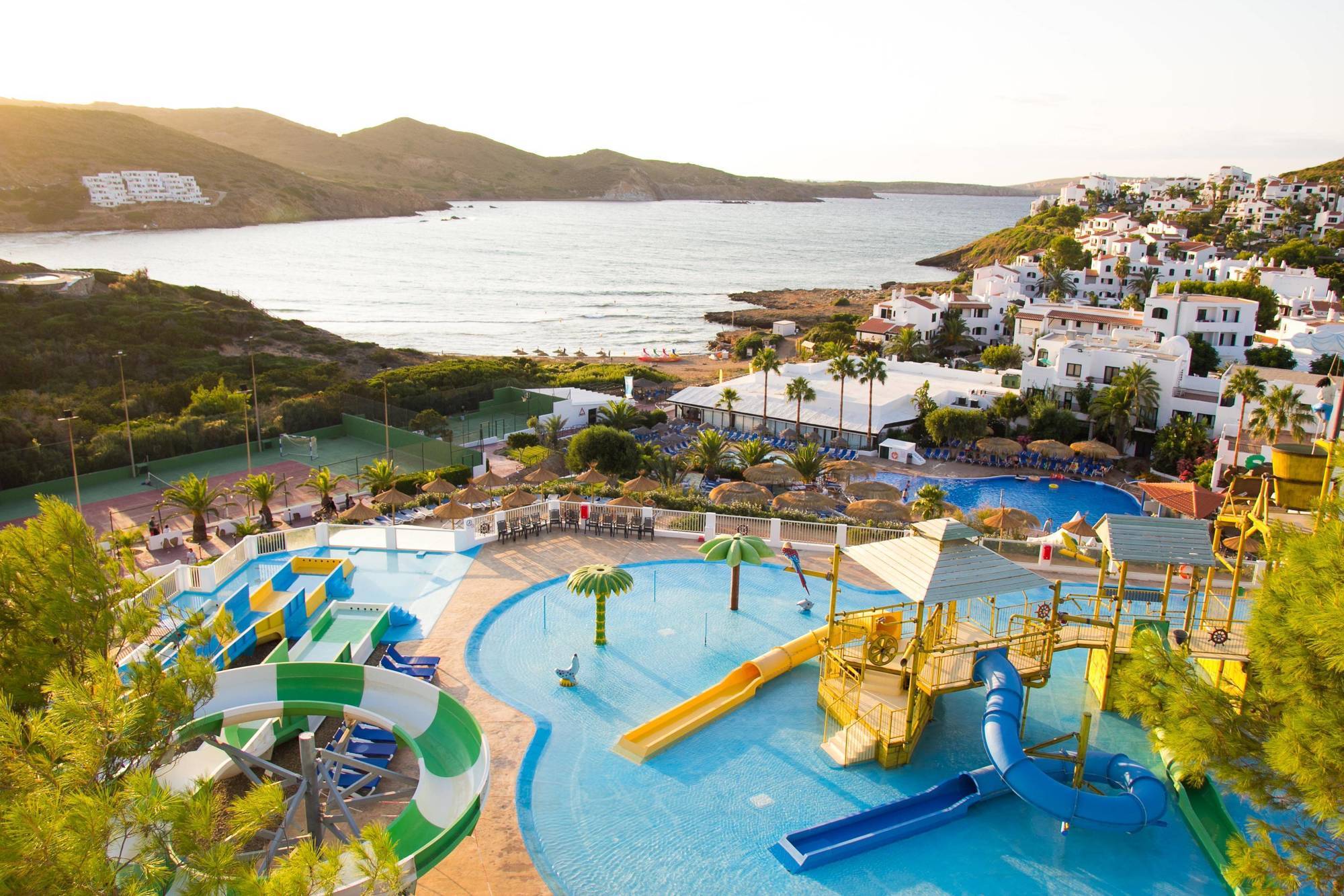 Fergus Club Carema Splash Playas De Fornells ภายนอก รูปภาพ